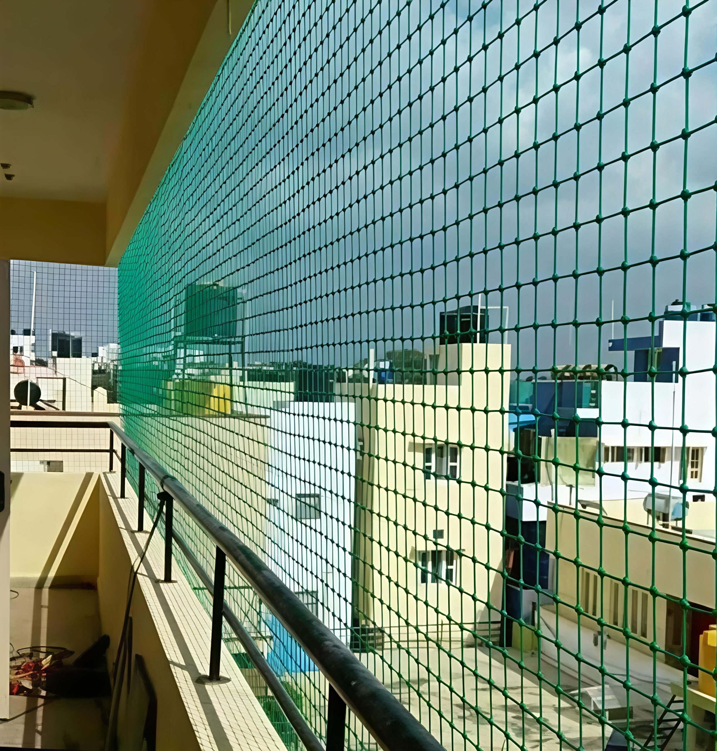 Anti Bird Net Installation in Delhi oplus 16908288